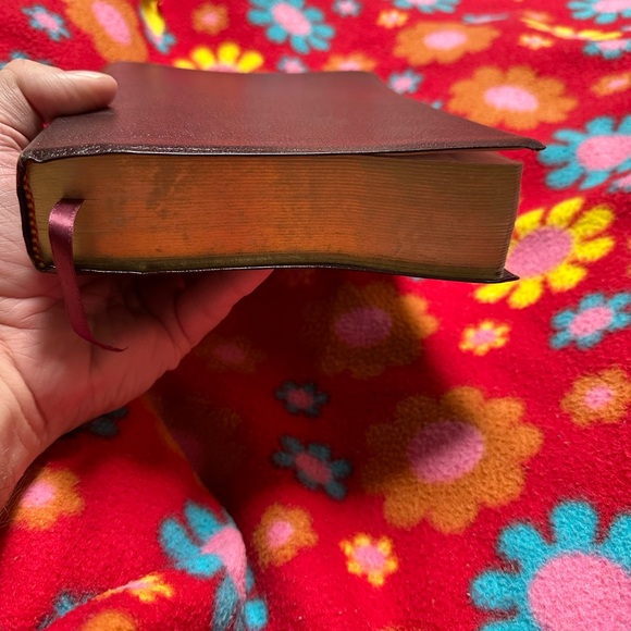 Thompson Chain Red Letter Leather KJV Bible with Box Good shape See pictures - Picture 15 of 15